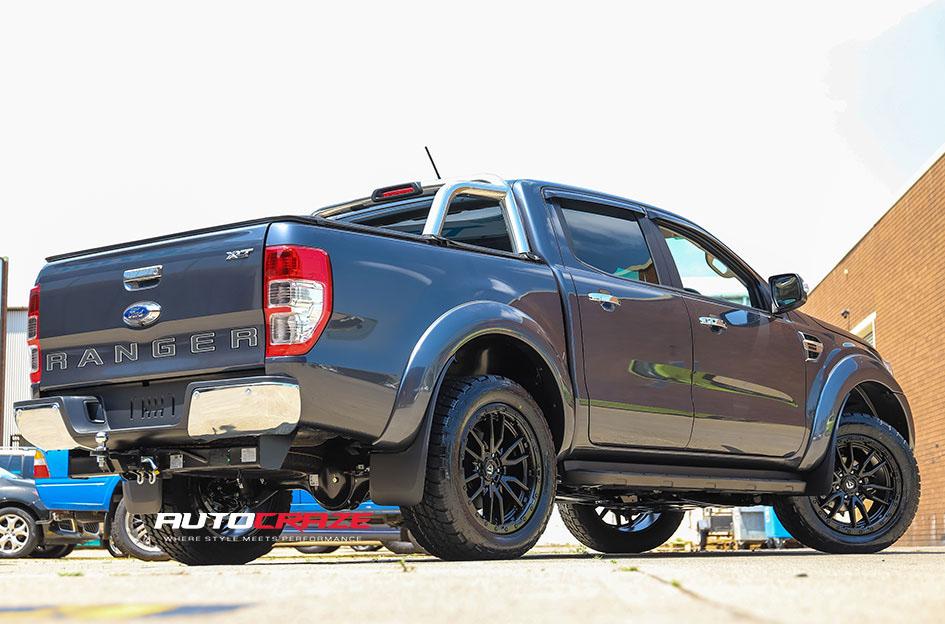 FORD RANGER REBEL MATTE BLACK